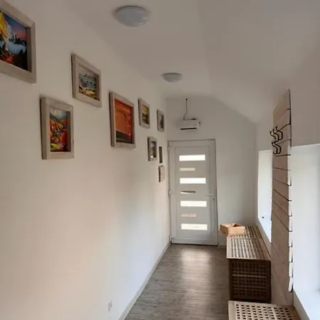 Lisbet Cottage2 * Kecskemét